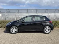 PEUGEOT 208 1.2 Puretech 82pk 5-drs Active Foto