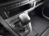 PEUGEOT Expert 231S GB 2.0 BlueHDi 120pk 3-pers. *trekhaak, betimmering, airco* Foto