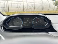 PEUGEOT 2008 SUV 1.2 PureTech 110pk EAT6 Allure *automaat* Foto