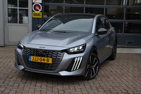 PEUGEOT 208 1.2 Hybrid 145 PK  Alcantara e-DCS6 GT
