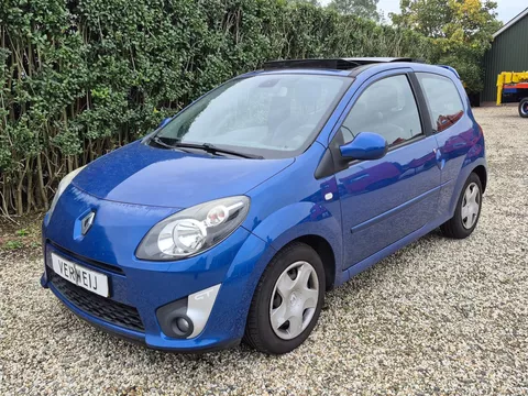 RENAULT Twingo 1.2 16V Dynamique | Cruise | Schuif-/ Kanteldak | Airco | Trekhaak | CV |