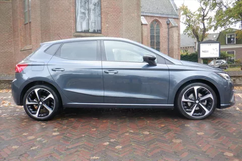 Seat Ibiza 1.0 TSI 110pk DSG-7 FR Business Connect