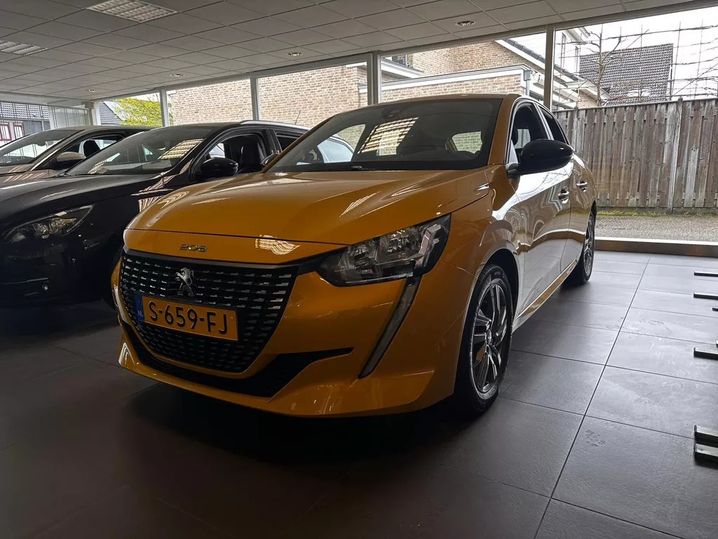 PEUGEOT 208 1.2 PureTech 100pk Active Pack