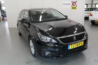 PEUGEOT 308 1.2 PureTech 110pk  Blue Lease Executive (Dealer onderhouden)