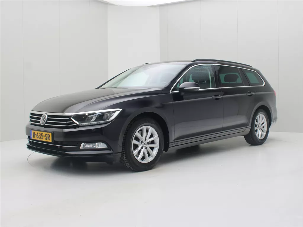 Volkswagen Passat Variant 1.4 TSI 150pk DSG7 Comfortline Business [ TREKHAAK+VIRTUAL+CAMERA+ACC+LANE+CLIMAAT+PDC+NAVIGATIE+CARPLAY ]