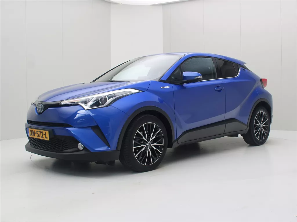 Toyota C-Hr 1.8 Hybrid 122pk CVT Dynamic [ CAMERA+STOELVERWARMING+CLIMAAT+CRUISE+PDC+NAVIGATIE ]