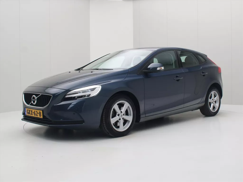 Volvo V40 2.0 T2 122PK 6-bak Black Edition [ LEDER+STOELVERWARMING+CLIMAAT+CRUISE+PDC ]