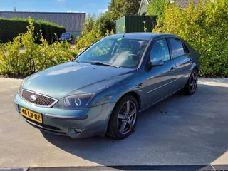 FORD Mondeo 1.8 16V | Cruise | Airco | Trekhaak