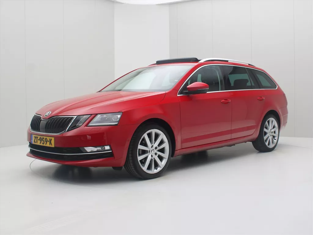 Skoda Octavia Combi 1.5 TSI 150pk DSG Style Business [ PANO+VIRTUAL+CARPLAY+BUSINESS ]