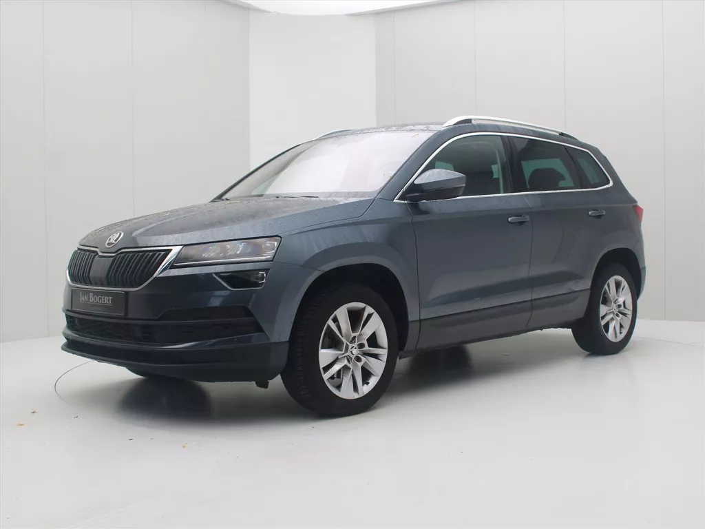 Skoda Karoq 1.5 TSI ACT Greentech 150pk DSG-7 Style Business [ LEDER+CAMERA+ACC+LED+CARPLAY+NAVIGATIE ]