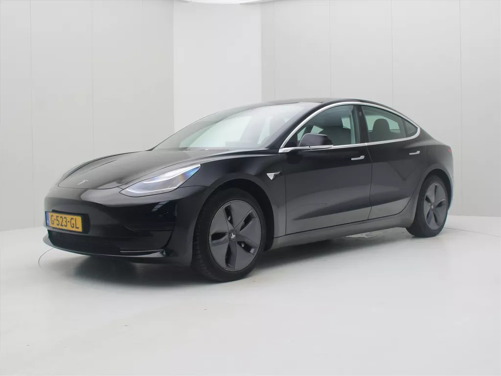 Tesla Model 3 Tesla Model 3 Standard RWD Plus [ AUTOPILOT+60 kWh+PREMIUM AUDIO ]