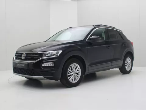 Volkswagen T-Roc 1.0 TSI 115pk 6-bak Style Business [ PANODAK+CAMERA+CARPLAY+ACC+CLIMAAT+NAVIGATIE+PDC ]