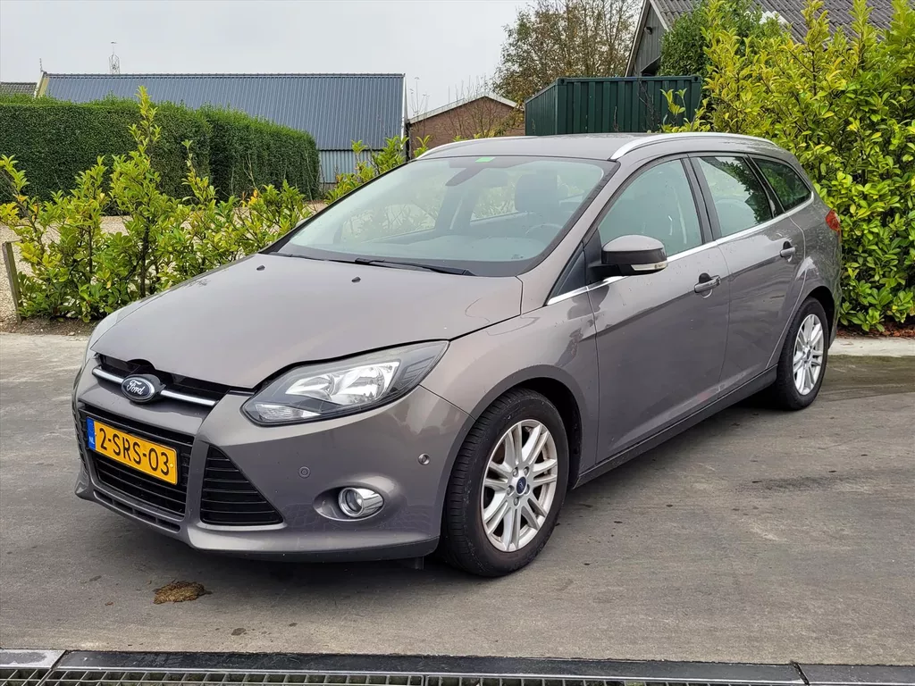 FORD Focus EcoBoost 125pk | Motor niet goed! | Edition Plus | Bluetooth | PDC | Navi |