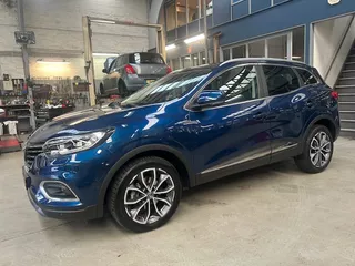 RENAULT Kadjar TCe 160pk EDC Automaat Intens | Navigatie Apple carplay / Android auto | Cruise control | Camera | Stoel + voorruit verw. | NAP  | Rijklaar prijs!