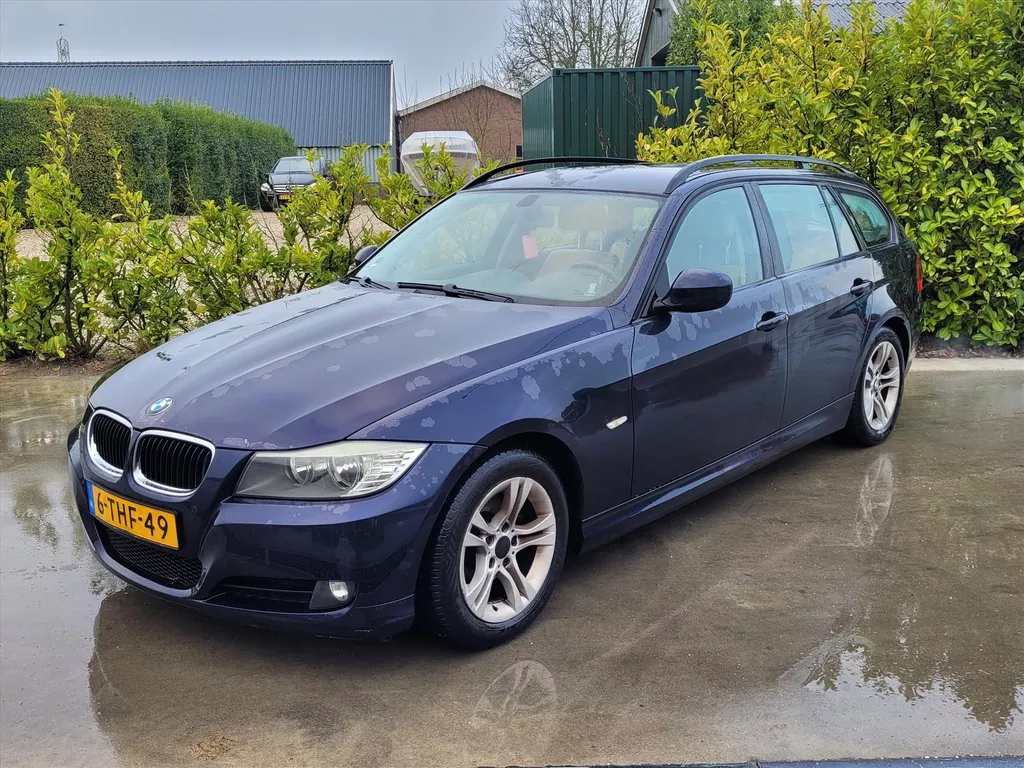 BMW 3-Serie (e90) 2.0 318D Executive | Navi | Cruise | Clima | Leder | PDC