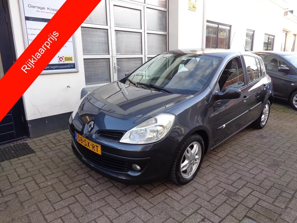 RENAULT Clio 1.6 16V 82KW 5-DRS AUTOMAAT