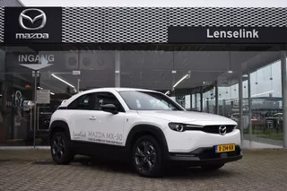 MAZDA Mx-30 E-SKYACTIV R-EV 170pk Prime-Line | Plug in hybride | DEMO | Camera | Head up display | 80km volledig elektrisch bereik!!!!