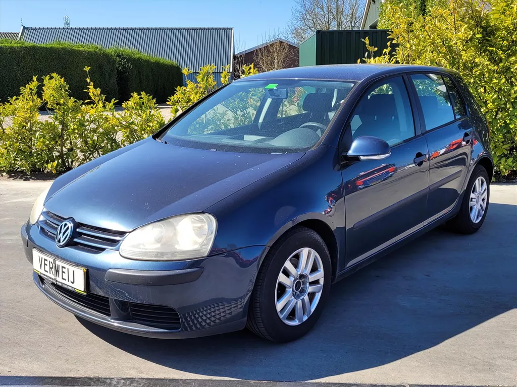 VOLKSWAGEN Golf 1.6 16V FSI Trendline | Airco | CV | LM | Elek. Pakket NU VERLAAGD!!!!