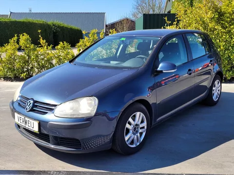 VOLKSWAGEN Golf 1.6 16V FSI Trendline | Airco | CV | LM | Elek. Pakket NU VERLAAGD!!!!