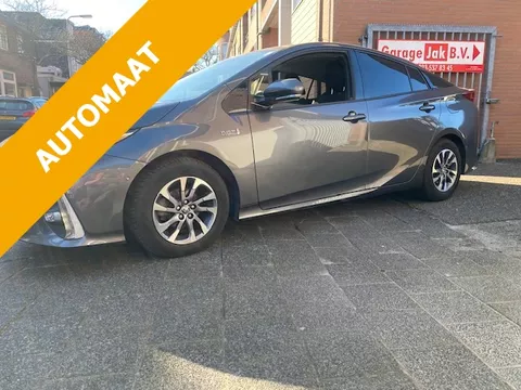 TOYOTA Prius 1.8 Full Hybrid 122PK Aut Business Plus TOYOTA Prius 1.8 Full Hybrid 122PK Aut Business Plus
