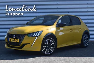 Peugeot 208 1.2 PureTech GT 100pk | NL auto | Trekhaak | 1e eig | 3D cockpit | Zwarte hemelbekleding | Nwe distributie | Half leder