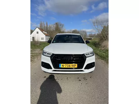 Audi Q5 55 TFSI e 367pk quattro Competition Audi Q5 55 TFSI e 367pk quattro Competition