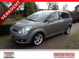 TOYOTA Corolla Verso 1.8 VVT-I 5p Luna-17inch-carplay-trekhaak > bij Toyota specialist met 12 mnd garantie