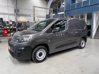 CITROEN Berlingo Van GB 1.5 BlueHDi 75pk L1 Club | Apple carplay / Android auto | Airco | 3 zitplaatsen  | Parkeersensoren | Schuifdeur | NAP | Rijklaar prijs!