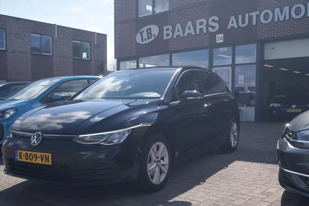 VOLKSWAGEN Golf 1.5 TSI 130pk Life
