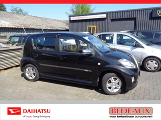 DAIHATSU Sirion 1.3 AUT Sport, bij  Daihatsu dealer met 12 maanden Bovag garantie !