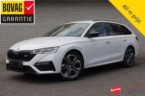 Skoda Octavia Combi 1.4 TSI iV 245pk PHEV DSG RS iV Business | Camera | Carplay | Stoelverwarming voor + achter | Keyless | Virtual Cockpit | PDC | Navigatie | Cruise Skoda Octavia Combi 1.4 TSI iV 245pk PHEV DSG RS iV Business | Camera | Carplay | Stoelverwarming voor + achter | Keyless | Virtual Cockpit | PDC | Navigatie | Cruise