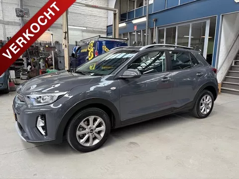 KIA Stonic 1.0 T-GDi 100pk DynamicLine | Apple carplay / Android auto | Camera | Pdc | Airco | NAP | Rijklaar prijs!