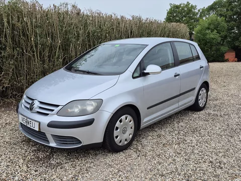 VOLKSWAGEN Golf Plus 1.6 FSI Comfortline | Airco | CV | Elek Pakket. | Nwe APK