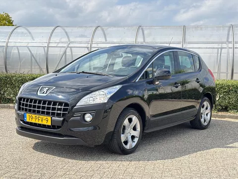 PEUGEOT 3008 1.6 VTi 120PK *pdc, trekhaak, clima, lmv*