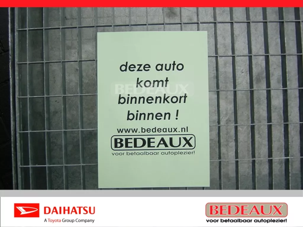 DAIHATSU Cuore 1.0 51KW 5D Comfort, schuifbank, airco, cv, sportvelgen , bij Daihatsu met 12 maanden garantie!