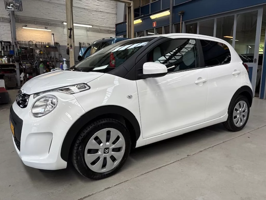 Citroen C1 1.0 VTi 72PK 5D Millenium urban | Wielkast lijsten | Apple carplay / Android auto | Airco | Bluetooth | NAP | Rijklaar prijs!