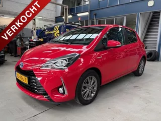 TOYOTA Yaris 1.5 Hybrid 100pk CVT Dynamic | Navigatie | Camera | Cruise control | Lm velgen | Climate control | NAP | Rijklaar prijs!
