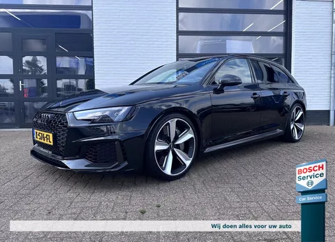 Audi Rs4 2.9 TFSI 450pk Tiptronic Quattro PERFORMANCE / KERAMISCH / B&O / HUD / CARBON IN & EXT