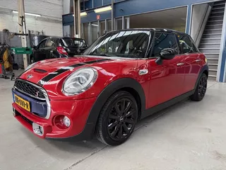 MINI Mini 2.0 192pk Cooper S Chili | Navigatie | Half leder | Head-up display |  Zwart dak | PDC | Origineel NL auto NAP | Rijklaar prijs!