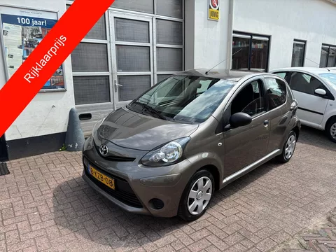 TOYOTA Aygo 1.0 VVT-i 5D Now