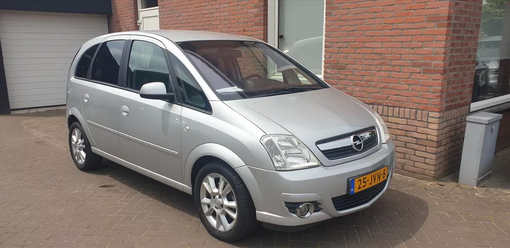 Opel Meriva 1.6 16V 77KW EASYTRONIC