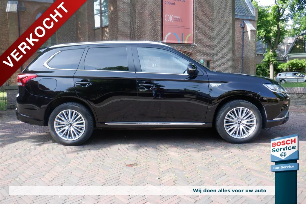 Mitsubishi Outlander 2.4 DOHC MIVEC PHEV 240pk 4WD Aut Edition
