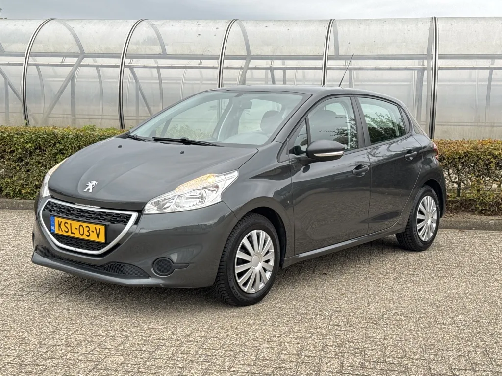 PEUGEOT 208 1.0 PureTech 68PK 5-drs Access *airco, bluetooth, radio*