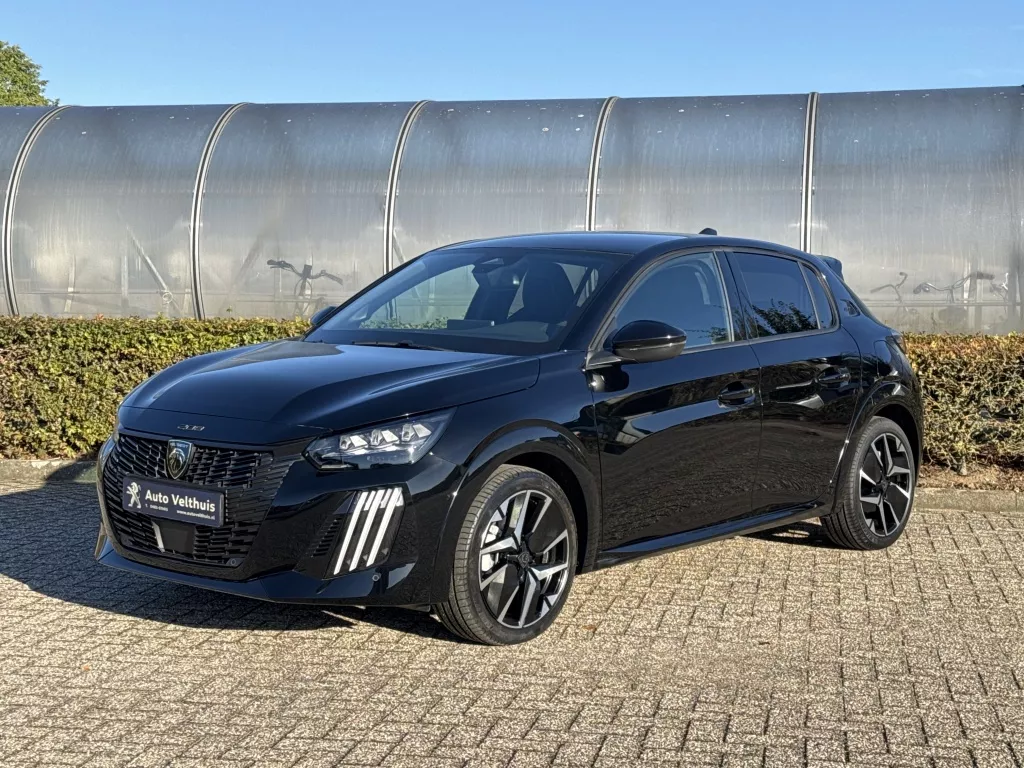 Peugeot 208 1.2 Hybrid 145pk e-DCS6 GT  *automaat*